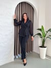 Koyu Taş Detaylı Takım