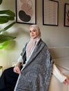 Etro Desen Kaşmir Omuz Şalı Koyu Gri