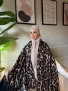 Leopar Desen Omuz Şalı -Vizon