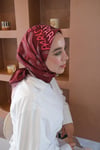 Yazı Desen Twill İthal Eşarp Kırmızı
