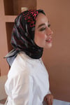 Yazı Desen Twill İthal Eşarp Siyah