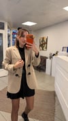 CEKET - ŞENİZ BUTİK  DERİ KAPAMA DETAYLI ATLAS KUMAŞ CEKET BEJ