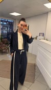 CEKET - ŞENİZ BUTİK KOLLARI ÇİZGİLİ CROP CEKET LACİVERT