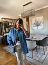 Oversize Kot Ceket Kadın – Çıtçıt Detaylı Mavi Denim Ceket