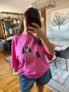 Pembe Köpek Baskılı Oversize Kadın Tişört – Rahat Kesim Günlük Basic T-Shirt