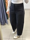 Siyah Barrel Pantolon