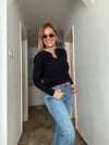 Siyah Mini Fırfır Yumuşak Hırka