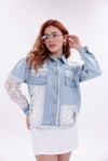 Dantel Detaylı Ceplı Denim Ceket