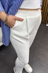 Kadın Beli Lastikli Bilek Boy Pantolon - Beyaz