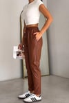 Model Deri içi şardonlu Deri Pantolon