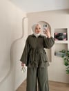 Asmin Pantalonlu Takım