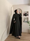 Elara Pelerin Detay Taşlı Elbise