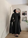 Elara Pelerin Detay Taşlı Elbise