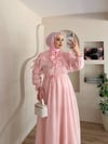 İlay Yaka Kat Detaylı Elbise