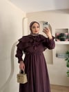 İlay Yaka Kat Detaylı Elbise