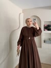 Mariam Broş Detaylı Elbise 