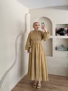 Mariam Broş Detaylı Elbise 
