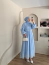 Mariam Broş Detaylı Elbise 