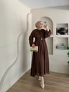 Mariam Broş Detaylı Elbise 