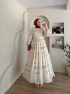 Rahel Önü Çarpraz Detay Çiçekli Elbise