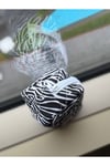 kadin-kumas-zebra-desenli-yikanabilir--de97c7.jpg