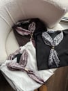 Fularlı T-shirt