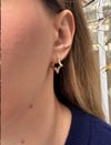 14K Gold Renk Çelik Yıldız Detaylı Taşlı Halka Küpe (17 mm)