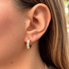 14K Gold Tone Kararmaz Çelik Taşlı Halka Küpe – Parlak Zirkon Taşlı