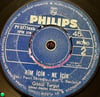 Gönül Turgut - Uzat Artık Elini / Kim İçin Ne İçin (45'lik Plak, Philips 357366)