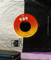 Santana - She's Not There / Zulu (1977) 7
