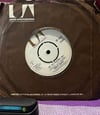 Shirley Bassey - Make The World A Little Younger / The Old Fashioned Way (1973) İngiltere Baskı 45'lik Plak