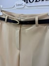 DÜZ PAÇA KEMERLİ BEJ PANTOLON