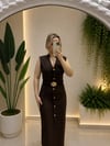 KAHVERENGİ GOLD DÜĞME DETAYLI SIFIR KOL ELBİSE