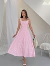 PEMBE DANTEL DETAYLI PUANTİYELİ ELBİSE