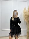 SİYAH DANTEL DETAYLI KEMERLİ MİNİ ETEK