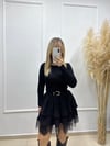 SİYAH DANTEL DETAYLI KEMERLİ MİNİ ETEK
