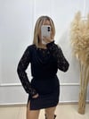 SİYAH DANTEL DETAYLI ZR BLUZ