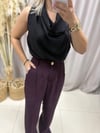 SİYAH DEGAJE YAKA SIFIR KOL BLUZ