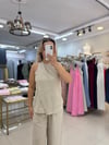 TAŞ RENGİ BOYUNDAN ÇAPRAZ BAĞLAMALI KETEN BLUZ