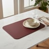 Premium Çift Yüz Kenar Dikişli Deri Amerikan Servis – Bordo Renk 33×44 cm Dikdörtgen