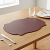 Premium Çift Yüz Kenar Dikişli Deri Amerikan Servis – Bordo Renk 33×44 cm 