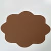 Simetrik Desenler No:118 Kahverengi – Premium Deri Amerikan Servis (Toptan)