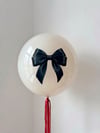 BALON ÜZERİ SİYAH FİYONK TEMALI BASKI