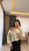  Bej Kayık Yaka Triko