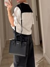 BEYAZ TSHIRT SİYAH ŞAL DETAYLI BASİC TSHIRT