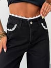 Kadın Beli ve Cepleri Güpür Şeritli Geniş Paça Kot Pantolon