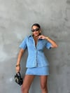 Kadın Çıtçıtlı Kısa Kollu Denim Ceket Gömlek ve Mini Etek İkili Jean Takım