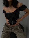 Kadın Düşük Omuz Drapeli Bustiyer – Bağcıklı Korse Görünümlü Şık Crop Top