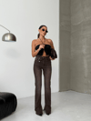 Kadın Kahverengi Asimetrik Yüksek Bel İspanyol Paça Denim Pantolon – Modern Fit