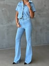 Kadın Lıkralı Kot Takım - Kısa Kollu Cep Detaylı Denim Ceket ve İspanyol Paça Pantolon İkili Set